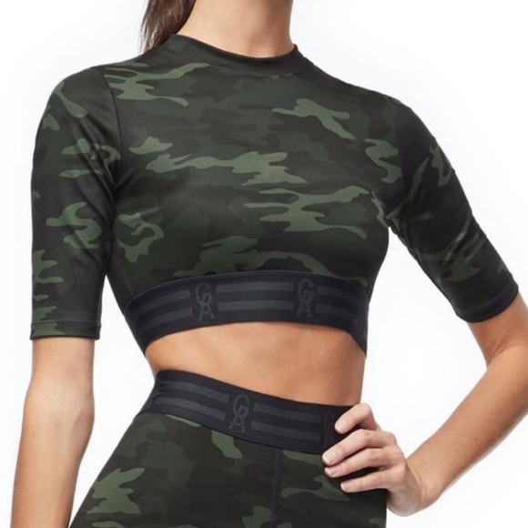 Good American Tops - NWT. Good American Camo The Icon Crop Top. Size 2.
